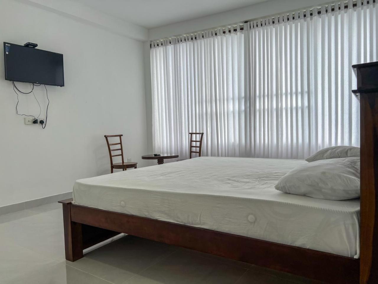 Meridian Holiday Resort Ratnapura Exterior photo